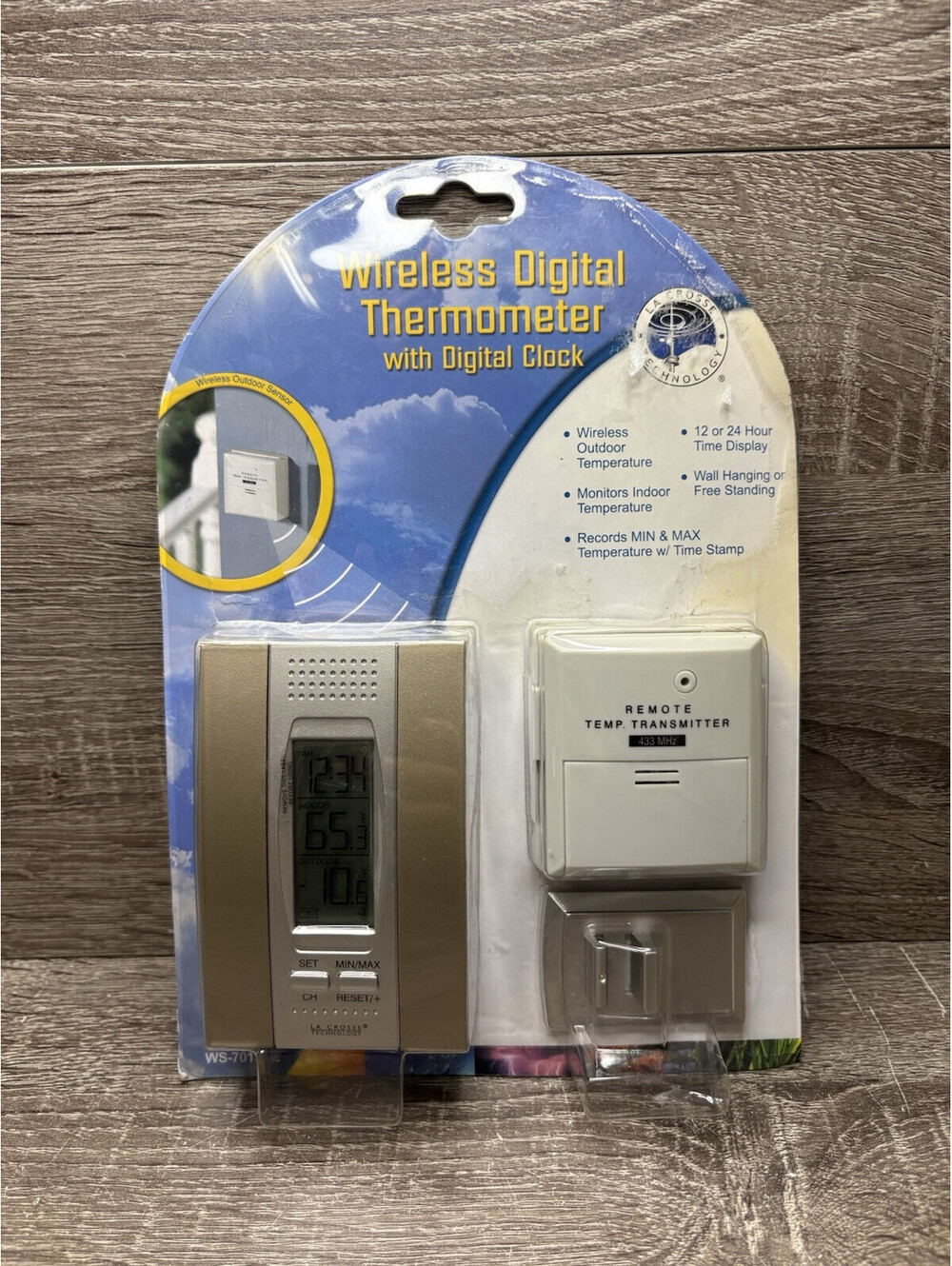 La Crosse Tech Wireless Digital Thermometer Weather Station WS-7013BZ  NEW!
